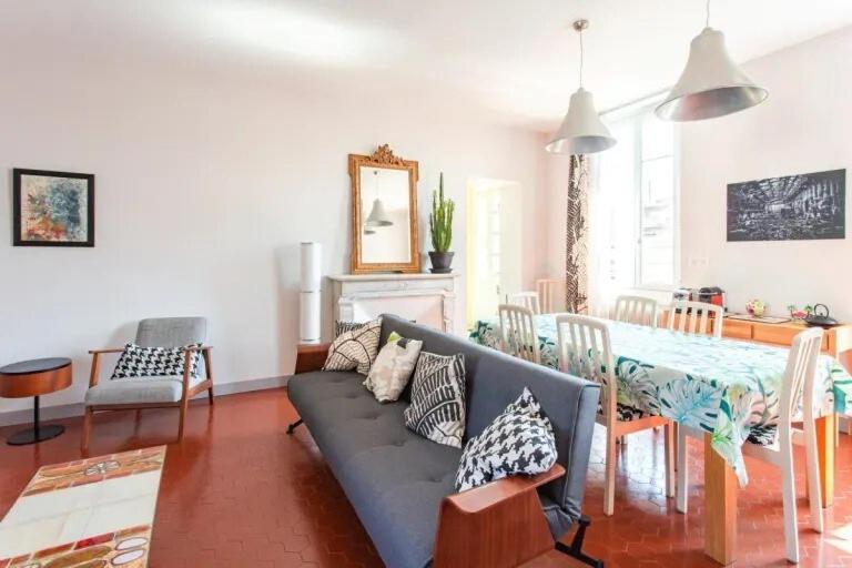 Pantheon- App Centre, 2 Ch, 2 Sdb , Classe 4 Etoiles Apartment