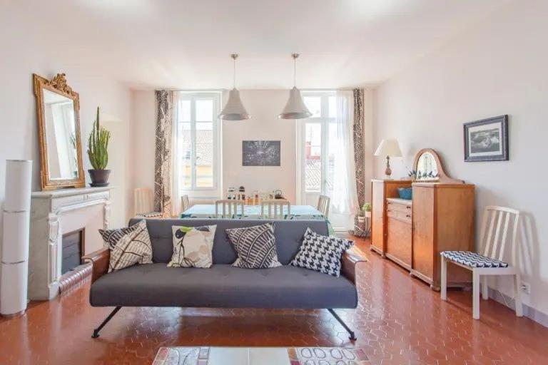 Pantheon- App Centre, 2 Ch, 2 Sdb , Classe 4 Etoiles Apartment